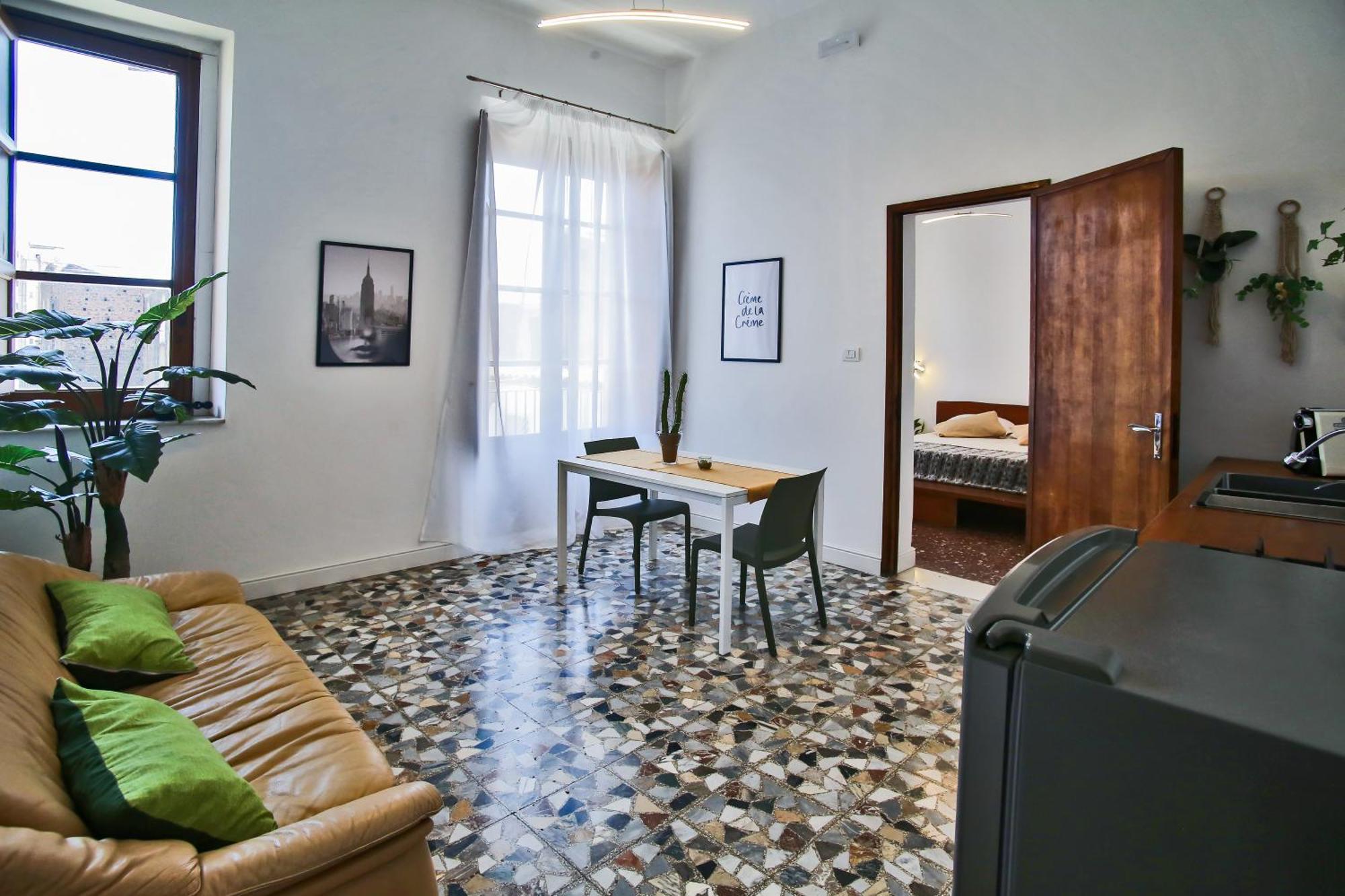 Tiritu Apartments Catania Exterior photo