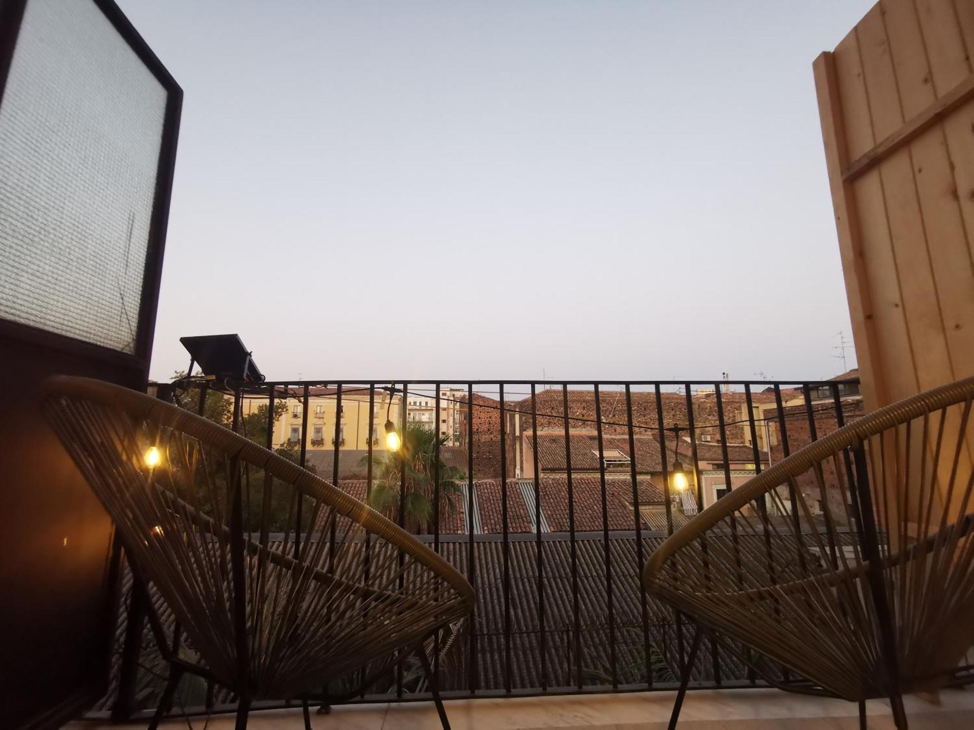 Tiritu Apartments Catania Exterior photo